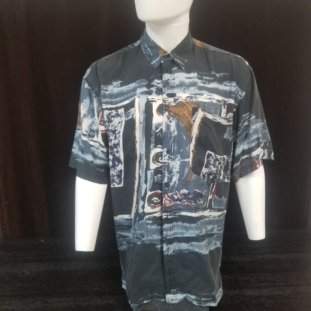 "Like New" Expressions Worldwide Abstract Patterned Black Shirt